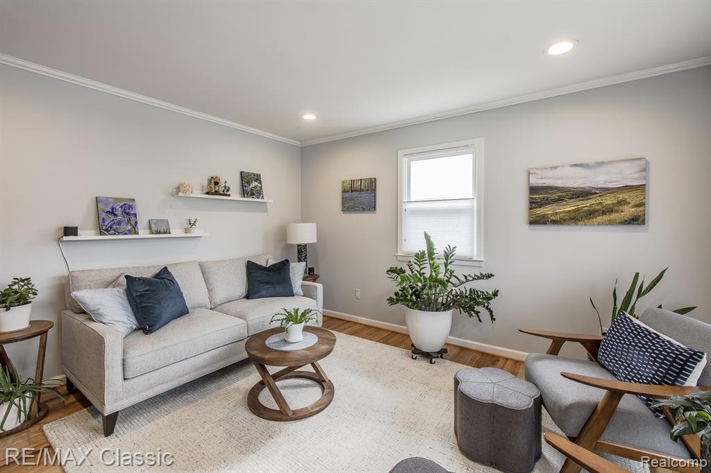 4422 Rosewold Avenue, Royal Oak, MI 48073 — Photo 7