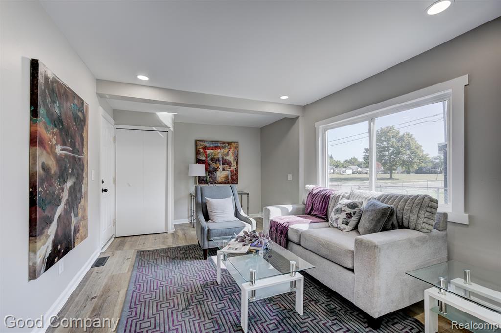 7276 Packard Avenue, Warren, MI 48091 — Photo 4