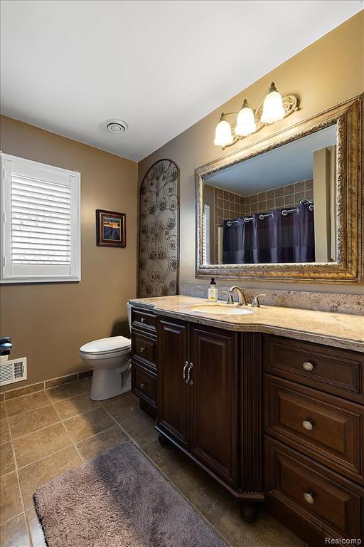 41908 Pon Meadow Drive, Northville, MI 48168 — Photo 32