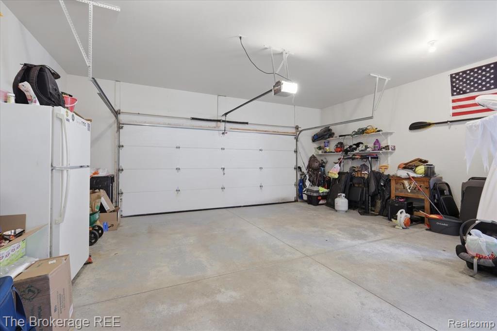9120 Woodridge Drive, Davison, MI 48423 — Photo 46