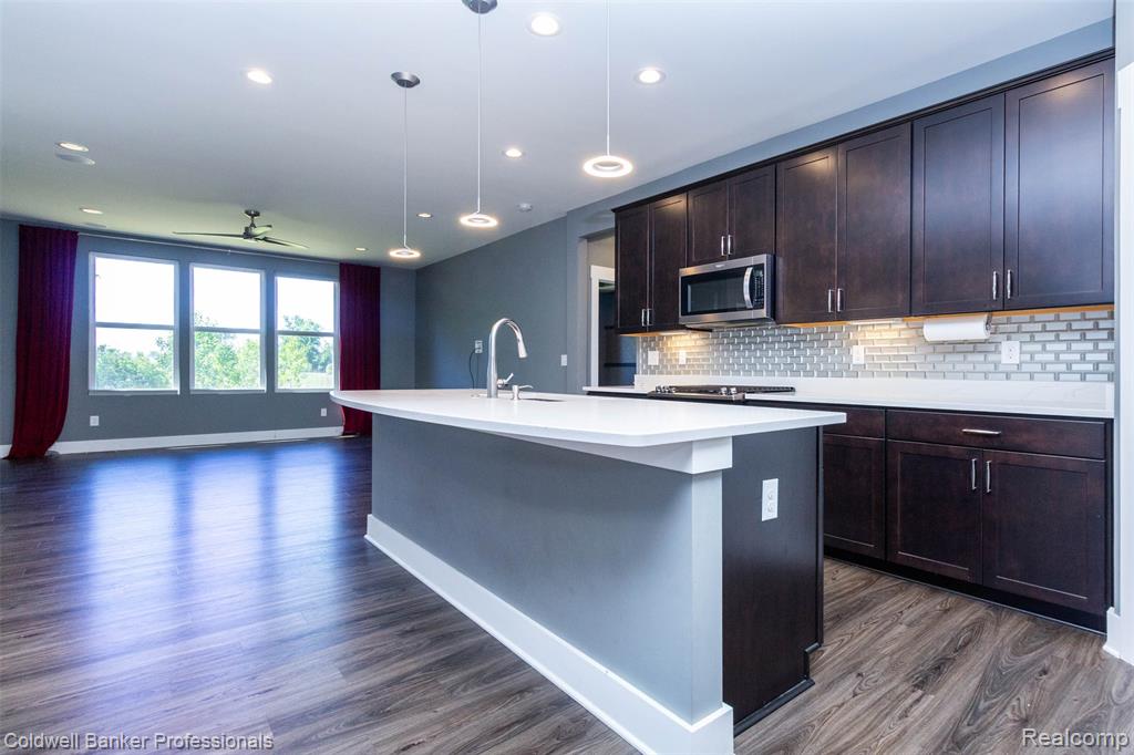 50047 Norfolk Court, Canton, MI 48188 — Photo 11