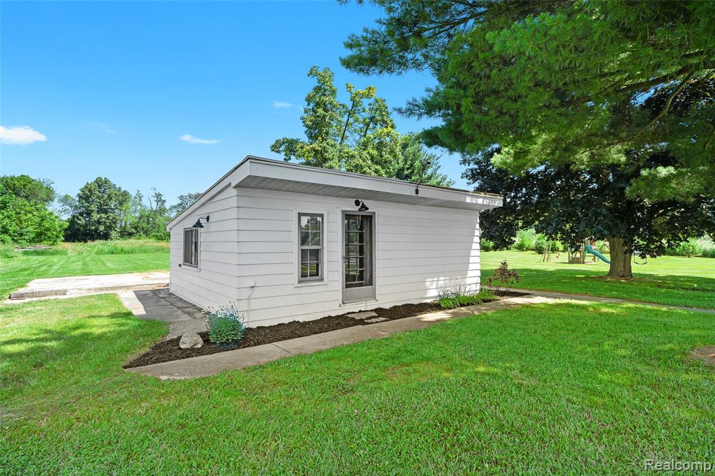 5359 Faussettt Road, Howell, MI 48855 — Photo 29