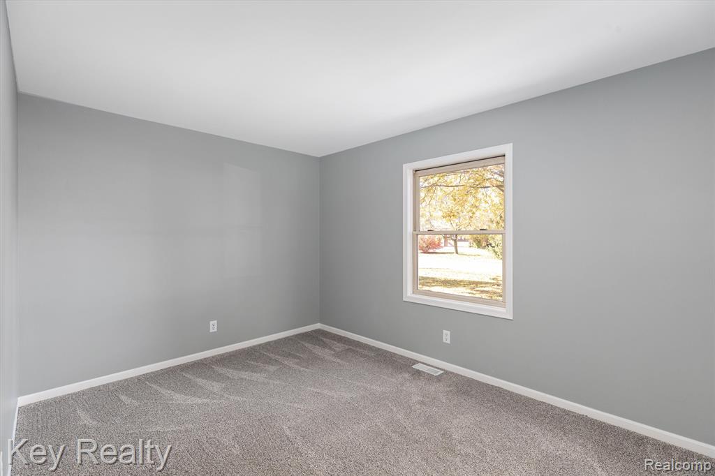 12542 SPICER Street, Carleton, MI 48117 — Photo 16