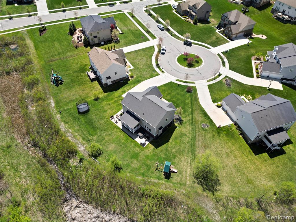 889 APPLETON, Oakland, MI — Photo 18
