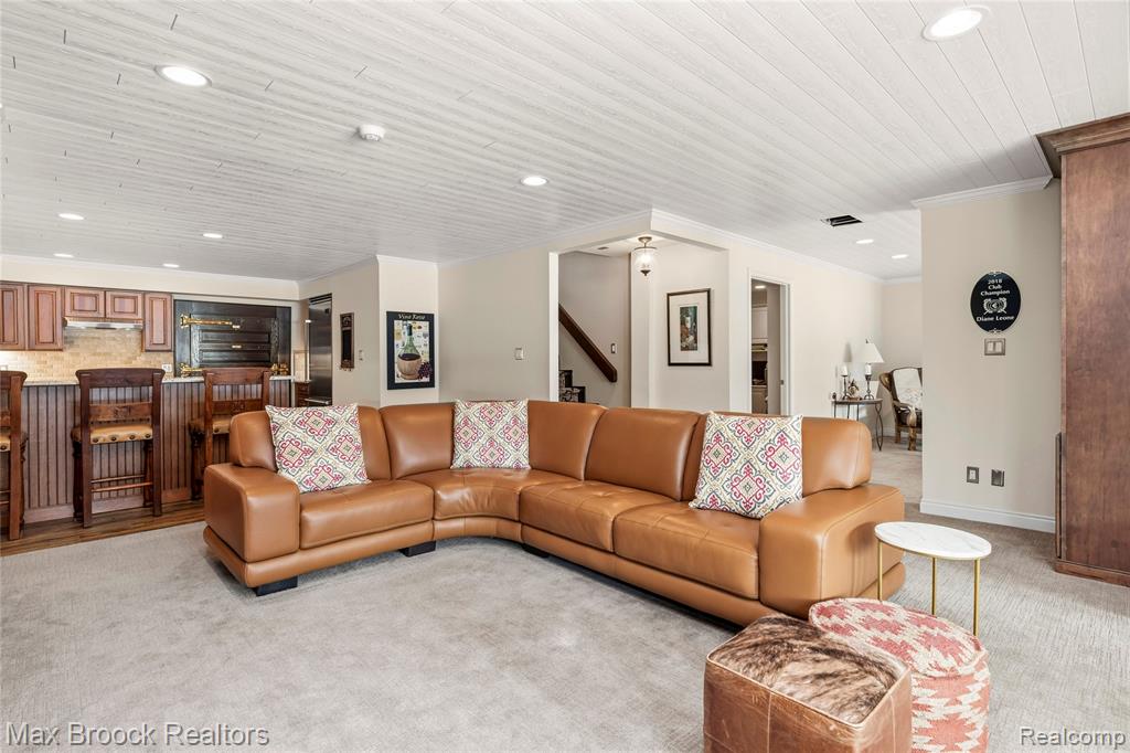 5867 BRAVO COURT, Orchard Lake Village, MI 48324 — Photo 55