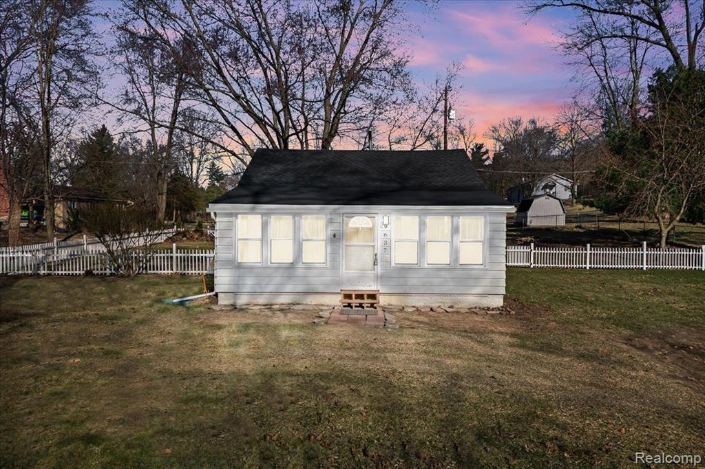 9637 PALMER Road, Whitmore Lake, MI 48189 — front exterior