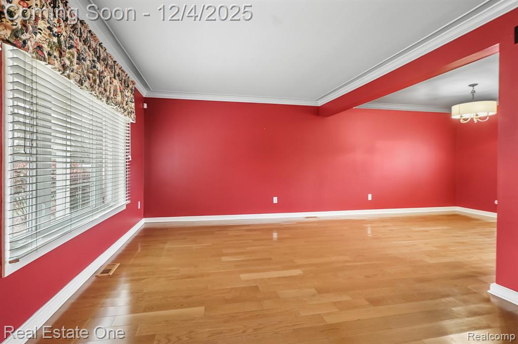 4147 Greensboro Drive, Troy, MI 48085 — Photo 5