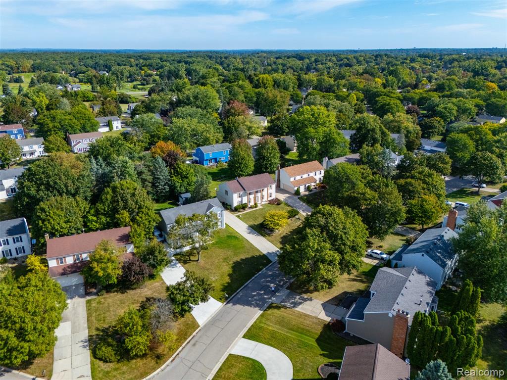 5428 Hammersmith Drive, West Bloomfield, MI — Photo 38