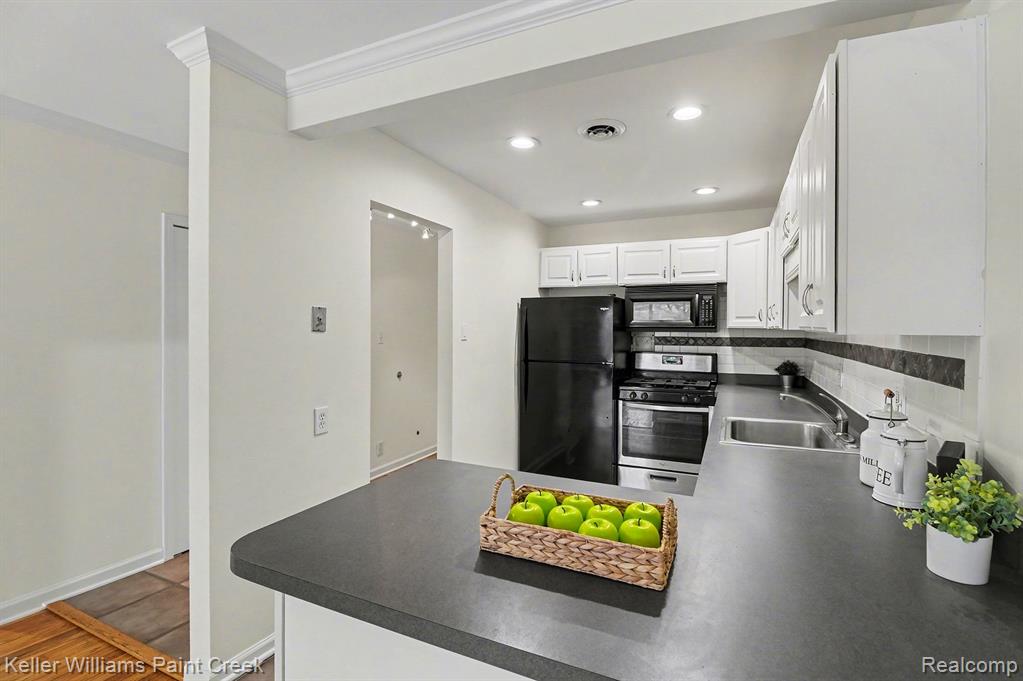 4715 Coolidge Highway, 5, Royal Oak, MI 48073 — Photo 3