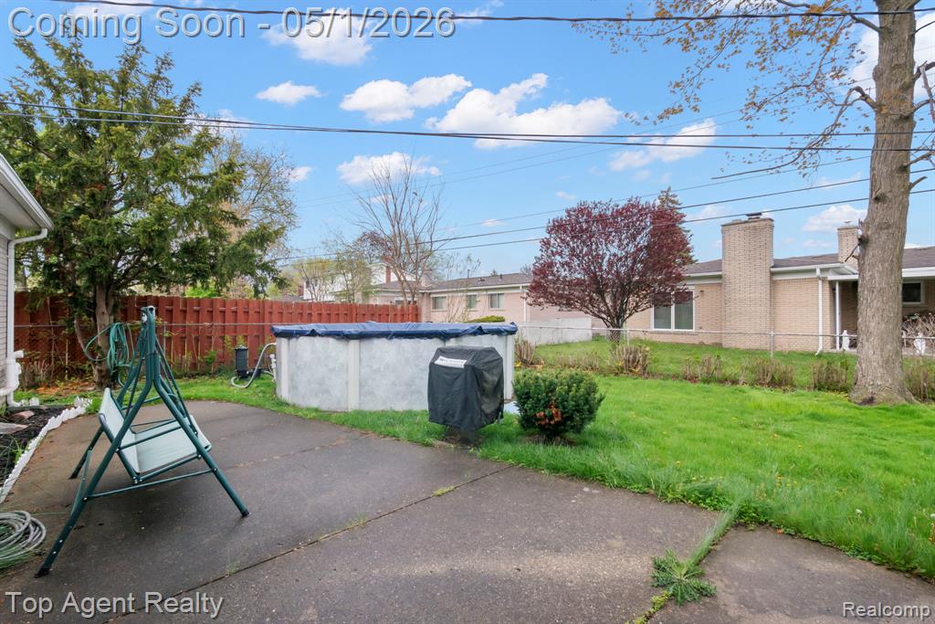 30151 Barbary Court, Warren, MI 48093 — Photo 55