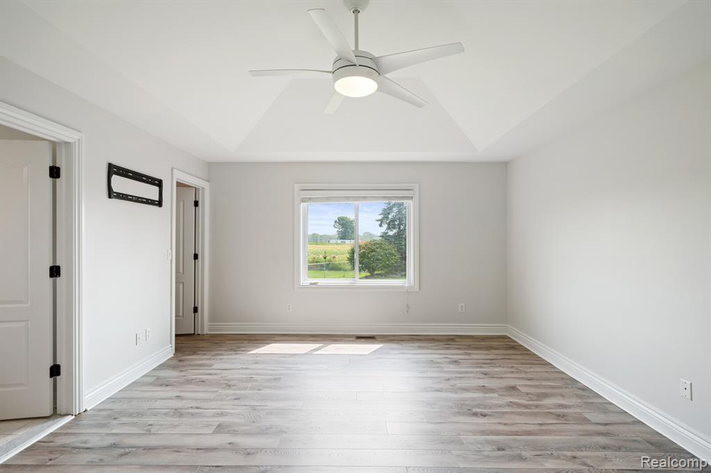 51384 Indian Pointe Drive, Macomb, MI 48042 — Photo 17