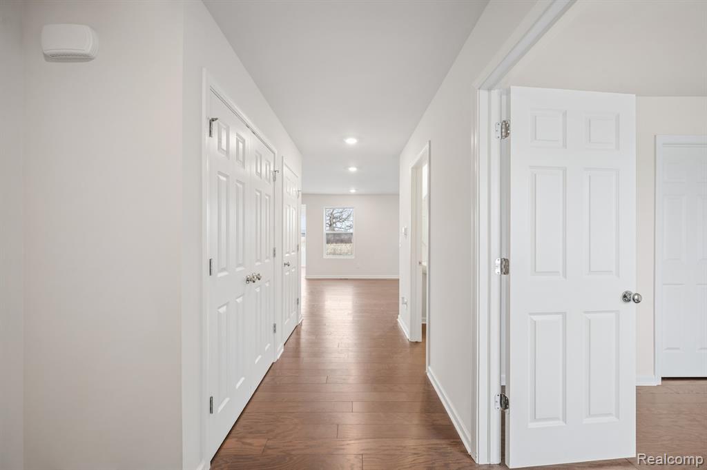 34427 Starling, Chesterfield, MI 48047 — Photo 12