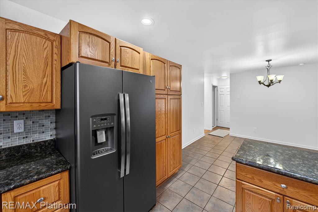 6550 Berrywood Drive, Brighton, MI 48116 — Photo 8