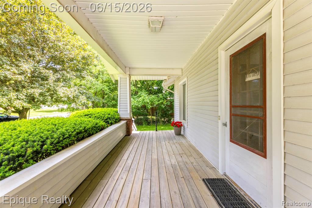 279 N Howard Avenue, Croswell, MI 48422 — Photo 4