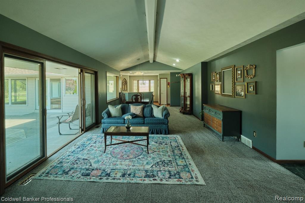 6464 Ferden Road, Chesaning, MI 48616 — Photo 15