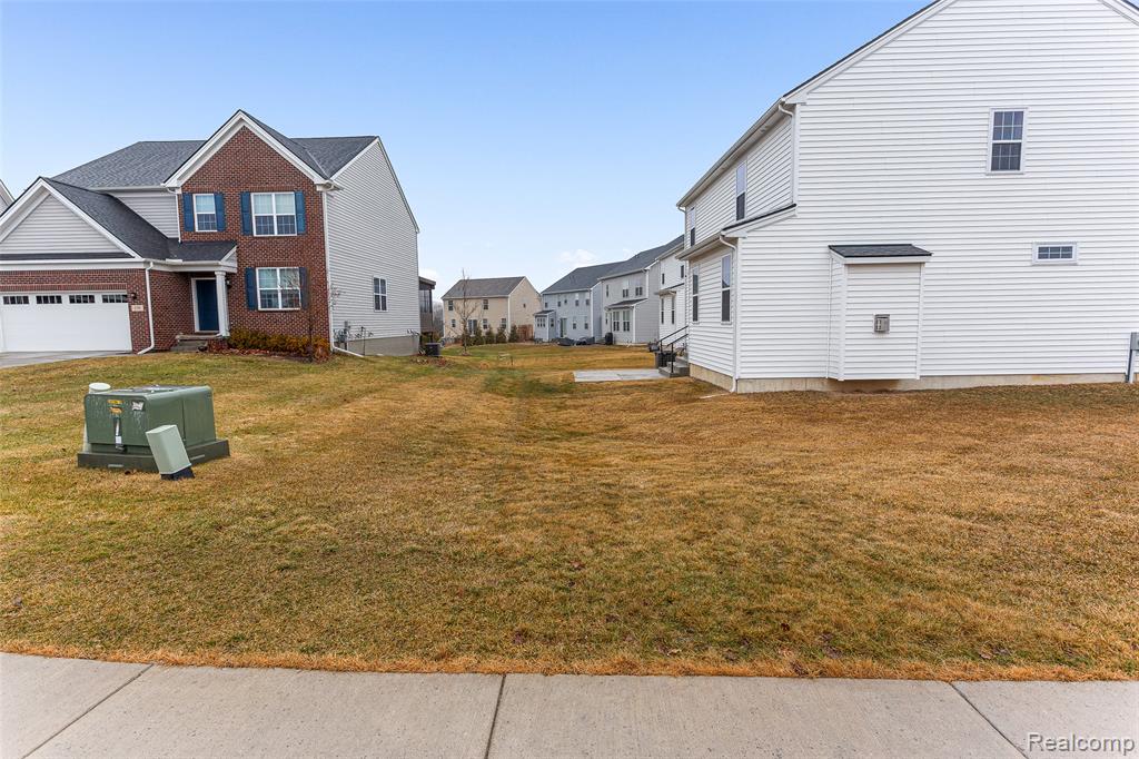 6409 S Trailwoods Drive, Ann Arbor, MI 48103 — Photo 48