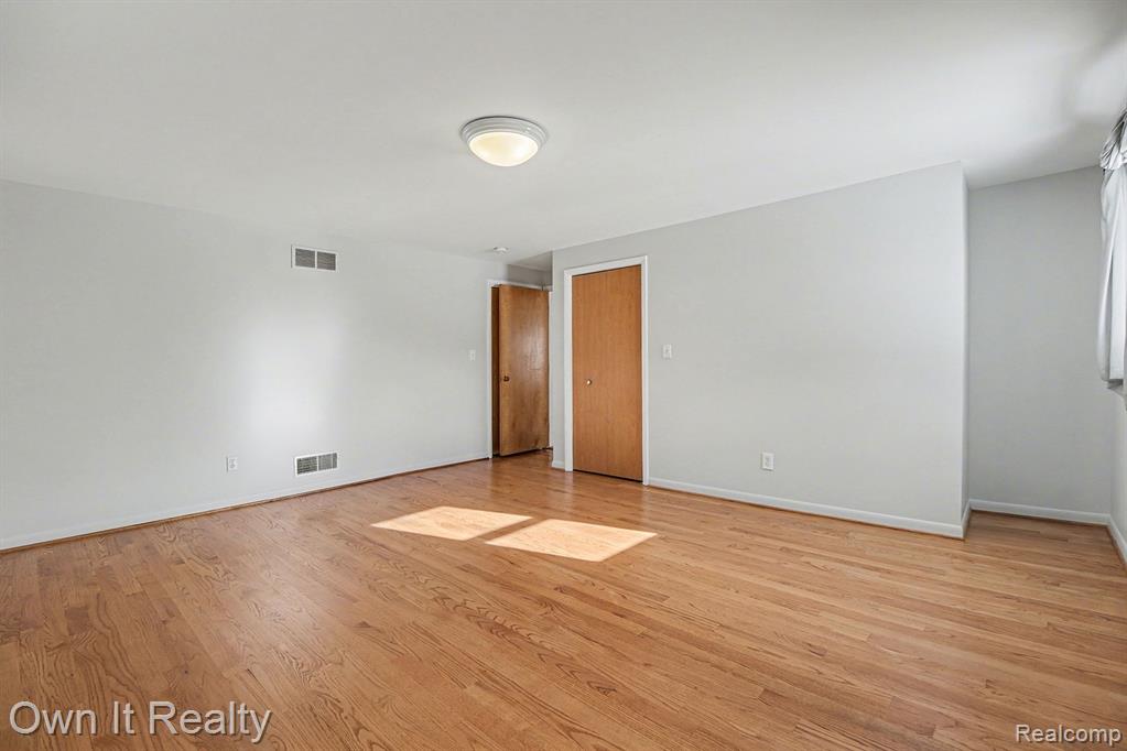 746 S Highland Street, Dearborn, MI 48124 — Photo 23