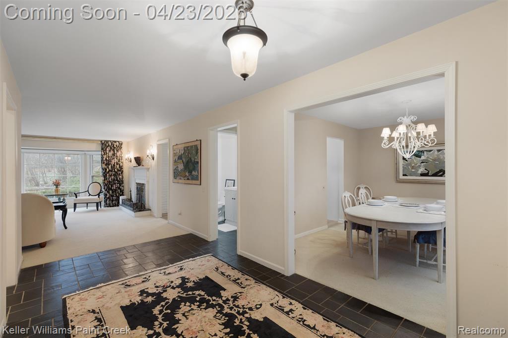 4330 S McNay Court, West Bloomfield, MI 48323 — Photo 4