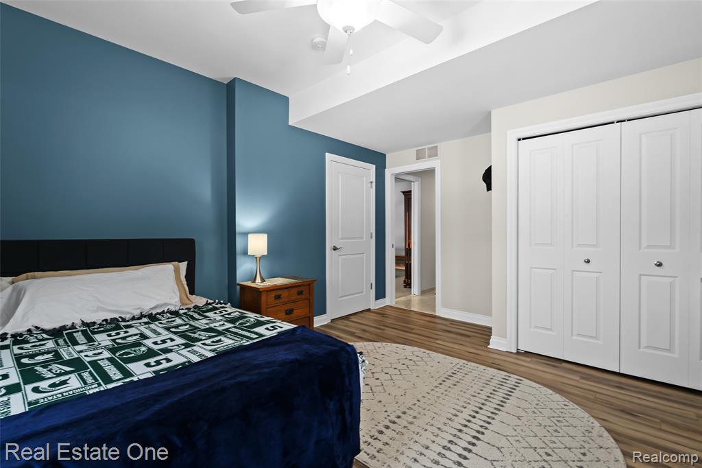 9032 Palmers Way Drive, Fenton, MI 48430 — Photo 33