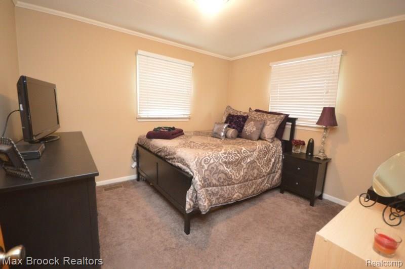 812 S MANITOU, Clawson, MI — Photo 8