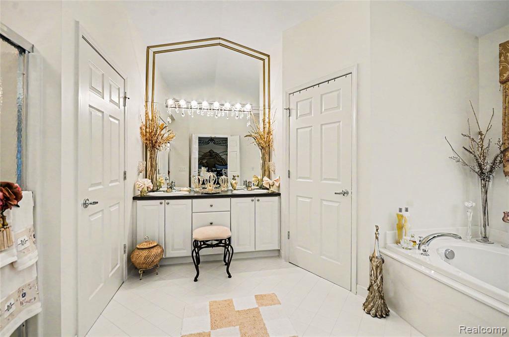 7316 N Central Park, Utica, MI 48317 — Photo 22