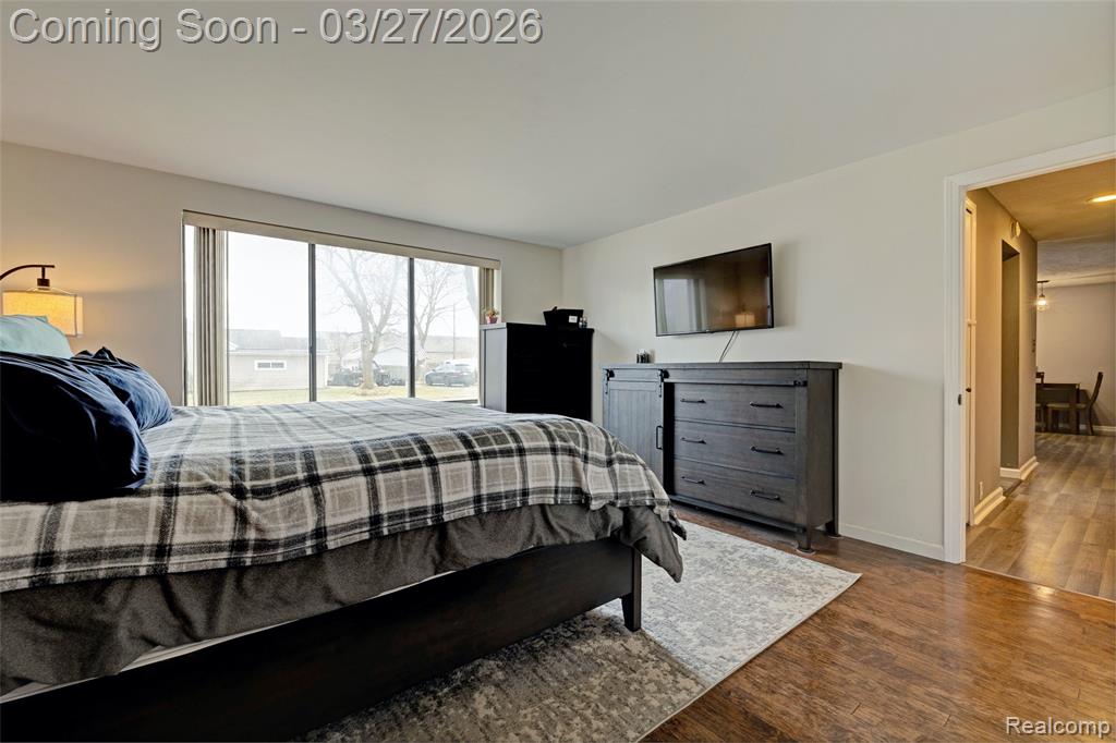 4009 Airport Road, Waterford, MI 48329 — Photo 23