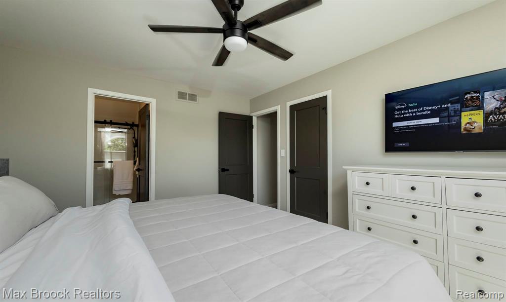 6606 Westbrooke Court, West Bloomfield, MI — Photo 24