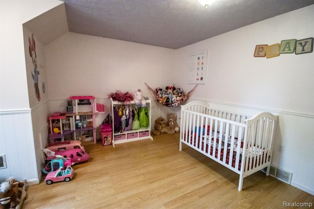 4585 Burt Road, Birch Run, MI 48415 — Photo 54