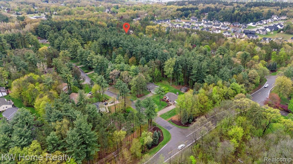4143 EMERALD PINES Drive, Commerce Twp, MI 48390 — Photo 62