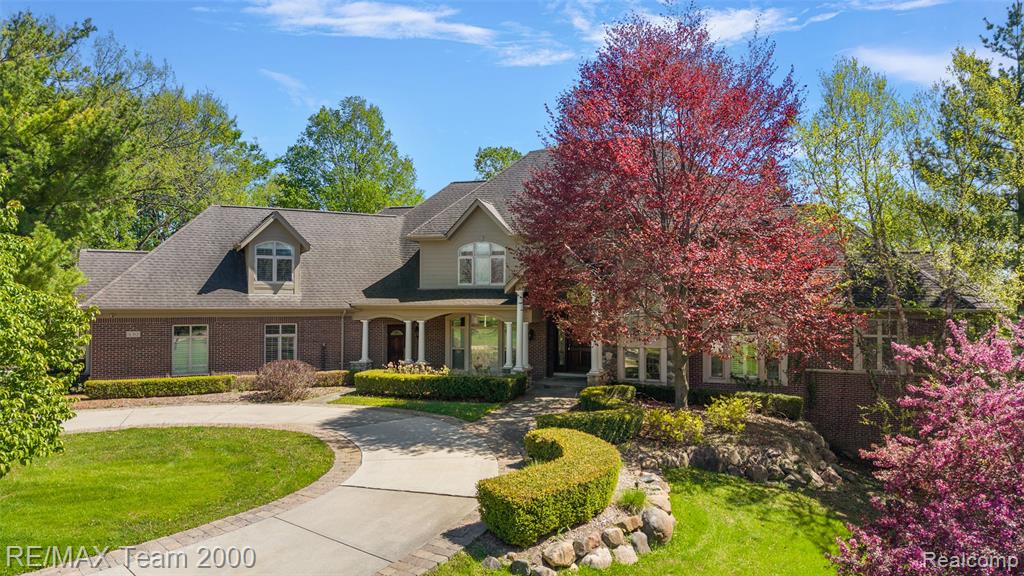 630 Sheldon Court, Rochester, MI 48306 — Photo 2