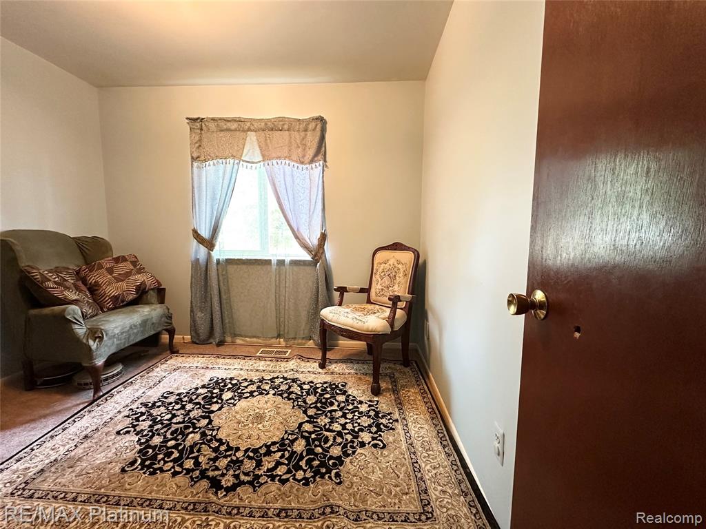 5741 Crandall Road, Howell, MI 48855 — Photo 14