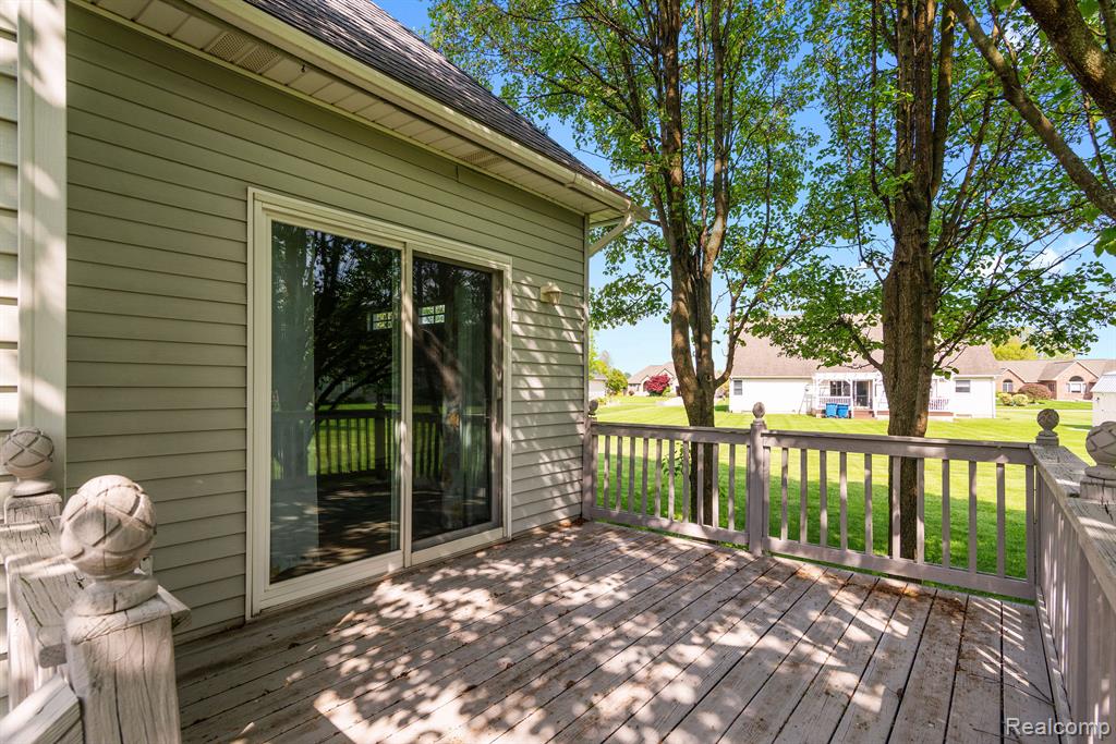 5218 HIGHPOINT Drive, Swartz Creek, MI 48473 — Photo 30