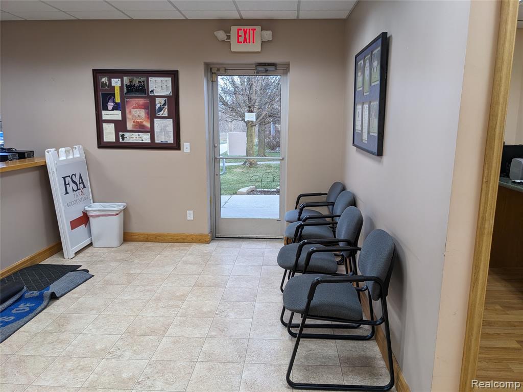 2515 S Dye Road, Flint, MI 48532 — Photo 19