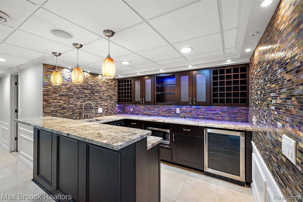 4696 PIER Court, Troy, MI 48098 — Photo 45