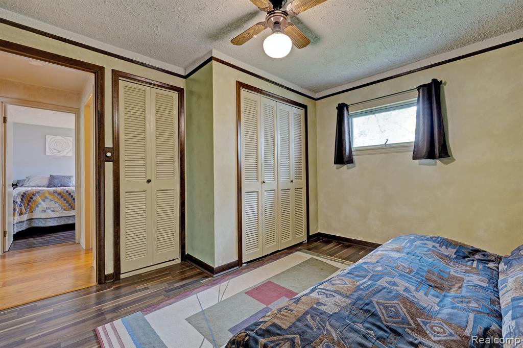 4030 ROLLINS Avenue, Waterford, MI 48329 — Photo 28