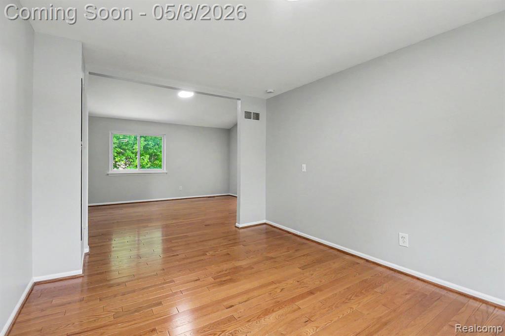 42819 Fairfield Drive, Belleville, MI 48111 — Photo 21