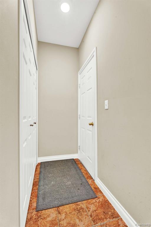 48888 Amanda Lane, Shelby Twp, MI 48317 — Photo 32
