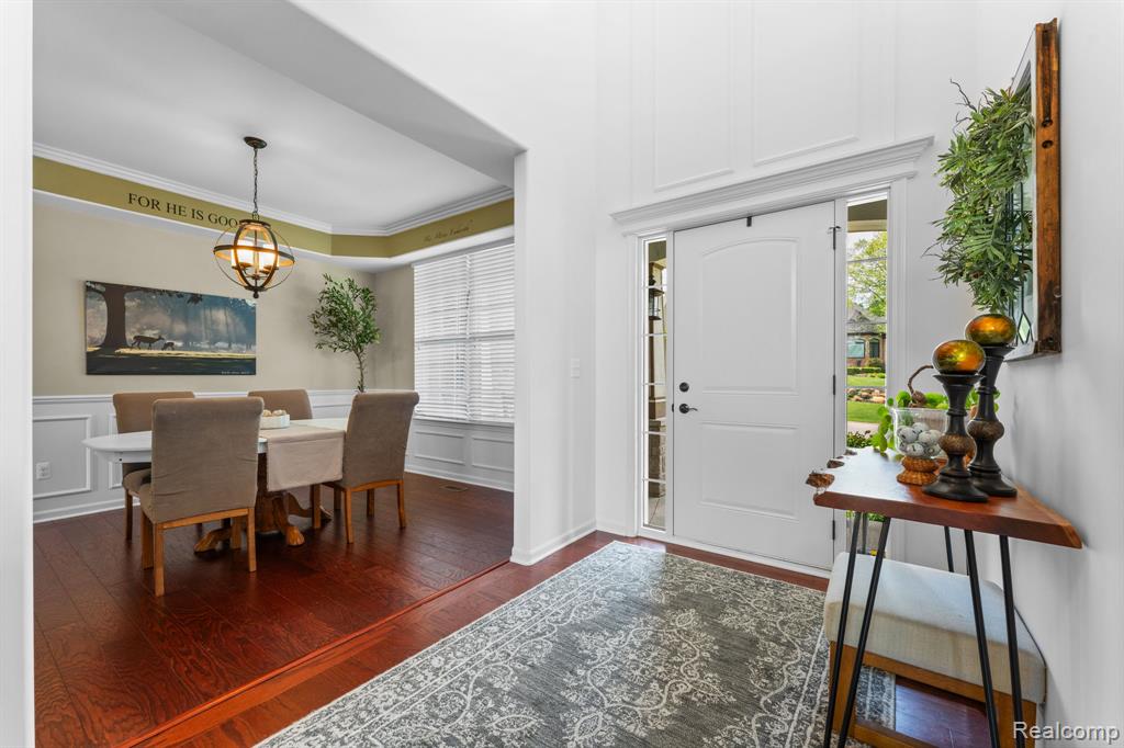 613 Olivia Drive, Milford, MI 48381 — Photo 11