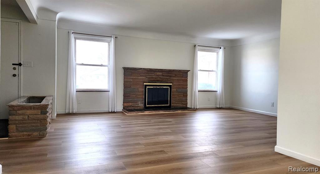 45251 CUSTER Avenue, Utica, MI 48317 — Photo 15
