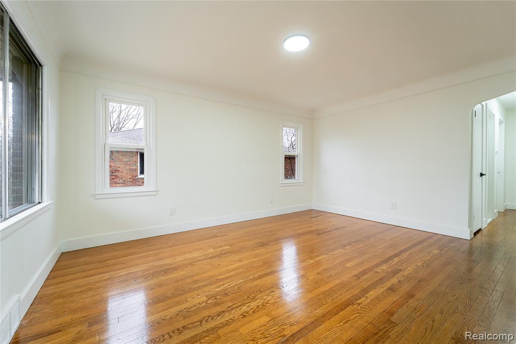 16535 Lincoln Avenue, Eastpointe, MI 48021 — Photo 15