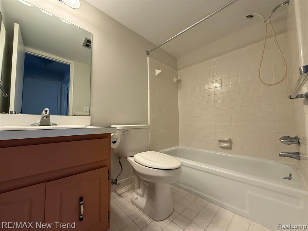 41719 BROQUET Drive, Northville, MI 48167 — Photo 19