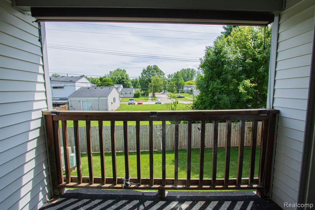 75 ROSEBUD Lane, Mount Clemens, MI 48043 — Photo 19