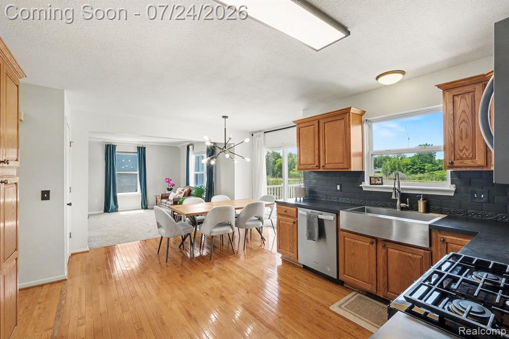 10466 Pine Valley Drive, Linden, MI 48451 — Photo 5