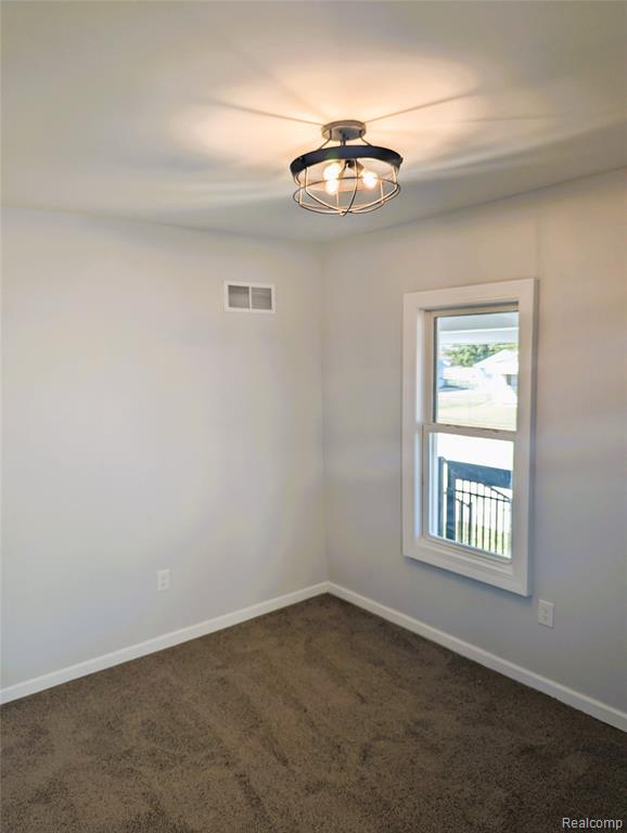 8244 Hupp Avenue, Warren, MI 48089 — Photo 11