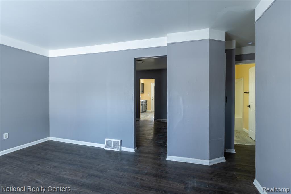 6143 McGuire Street, Taylor, MI 48180 — Photo 9
