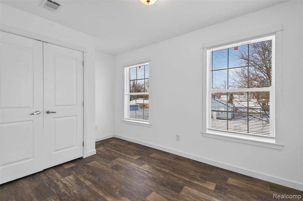 7511 Packard Avenue, Warren, MI 48091 — Photo 11