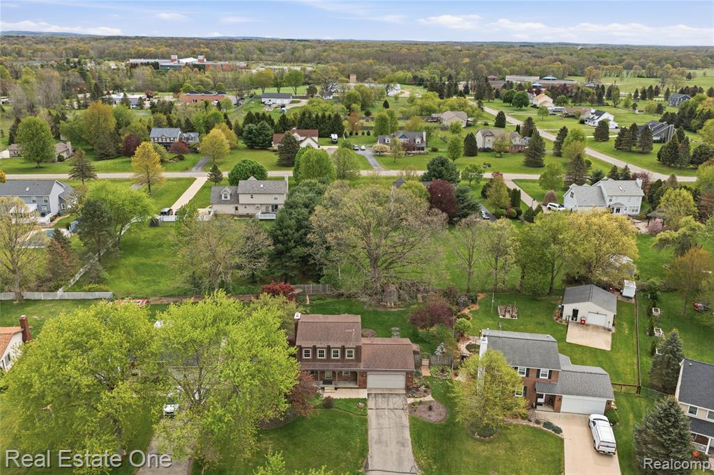 10385 Elizabeth Street, Pinckney, MI 48169 — Photo 30