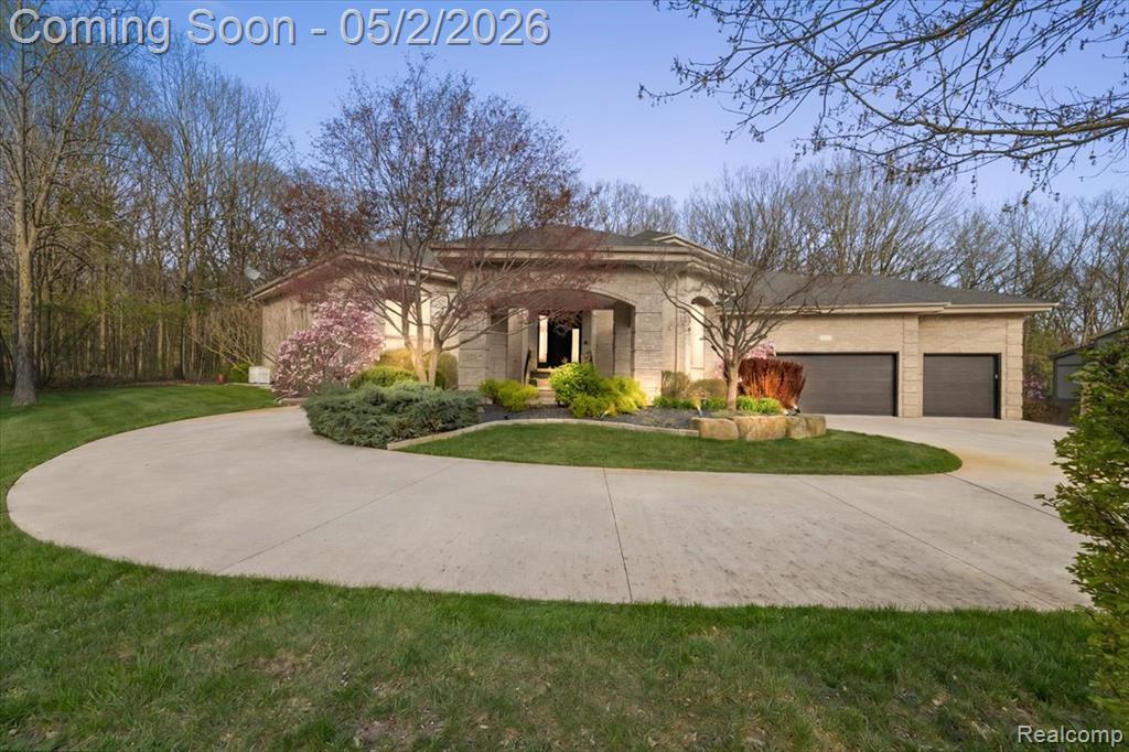 930 Bear Creek Court, Rochester, MI 48306 — front exterior