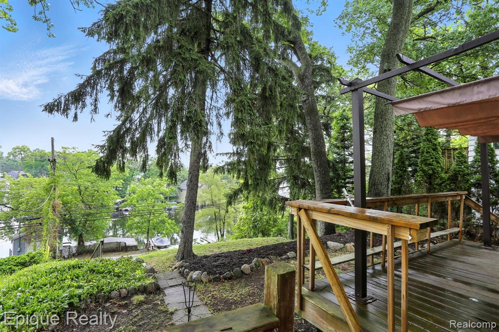 481 Heights Road, Lake Orion, MI 48362 — Photo 15