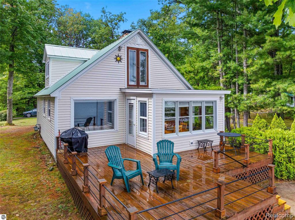 7269 Shore Road NE, Kalkaska, MI 49646 — Photo 4